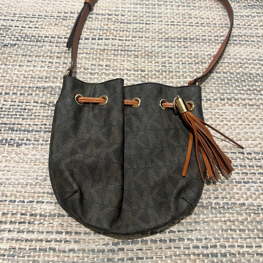Michael Kors Small Crossbody Bucket Bag Purse Fringe Tassel